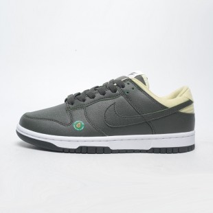 나이키 덩크 로우 LX DM7606-300