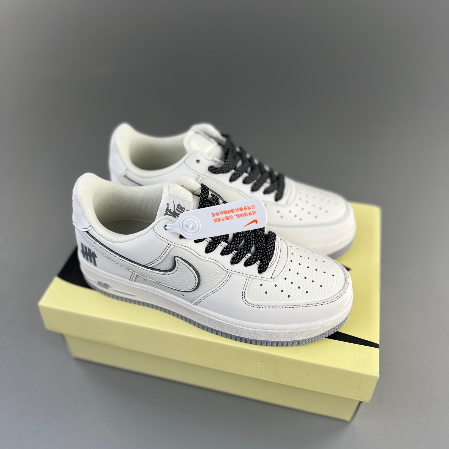 나이키 에어포스 1 로우 HL5263-167