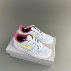 나이키 에어포스 1 풋볼 그레이 시트론 틴트 Nike Air Force 1 Football Grey Citron Tint DV7762-001