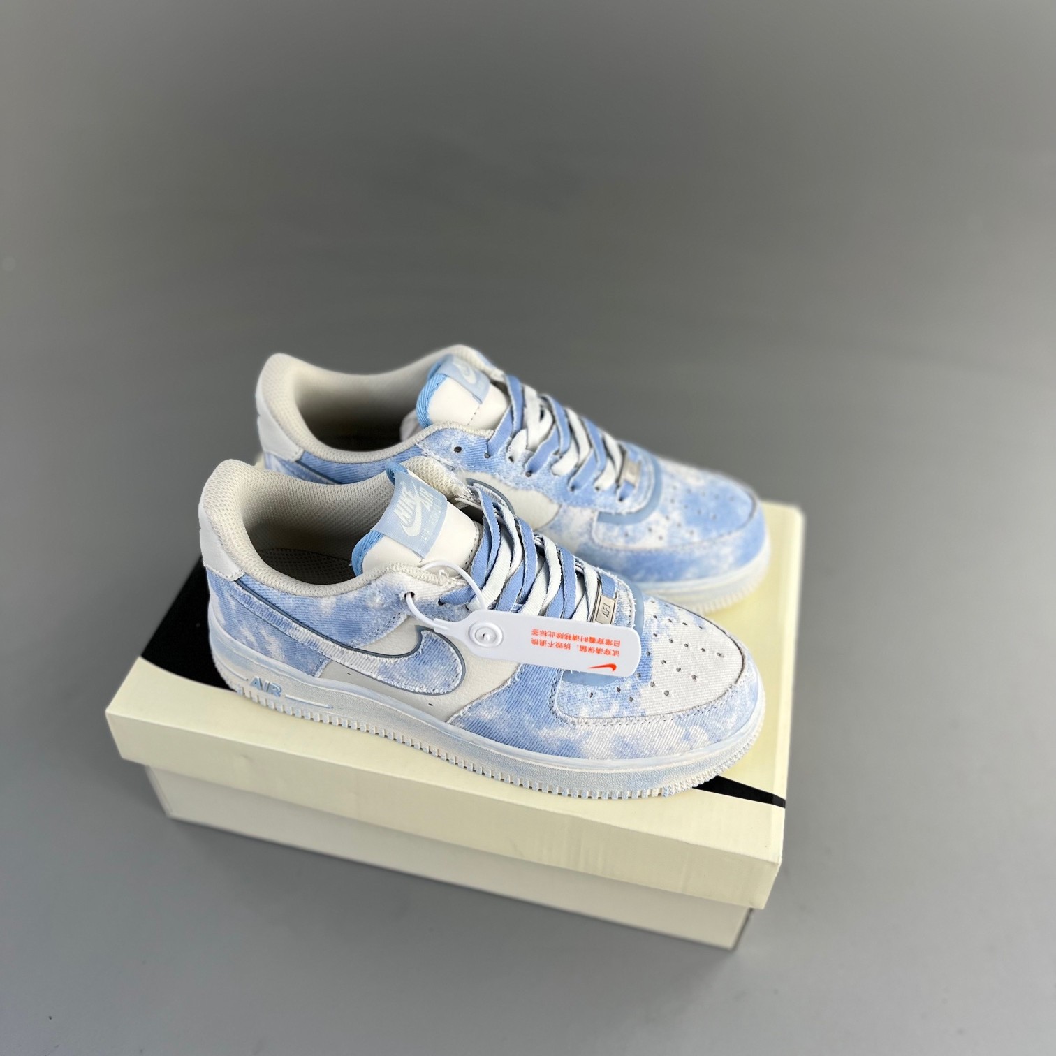 나이키 에어포스 1 로우 07 FB0607-022