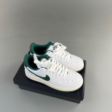 나이키 에어포스 1'07 로우 FV0392-100 white-green