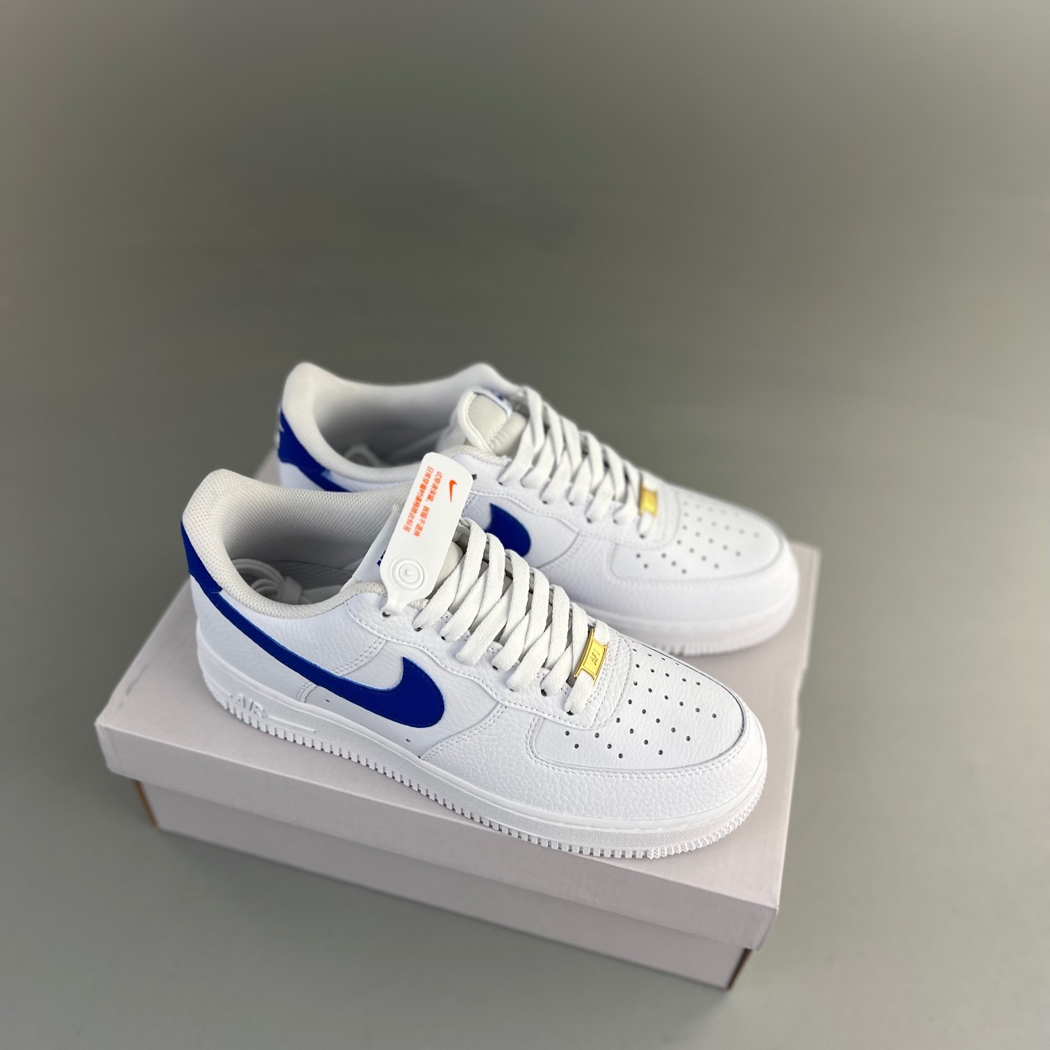 나이키 에어포스 1 '07 화이트 로얄 블루 Nike Air Force 1 '07 White Royal Blue DM2845-100