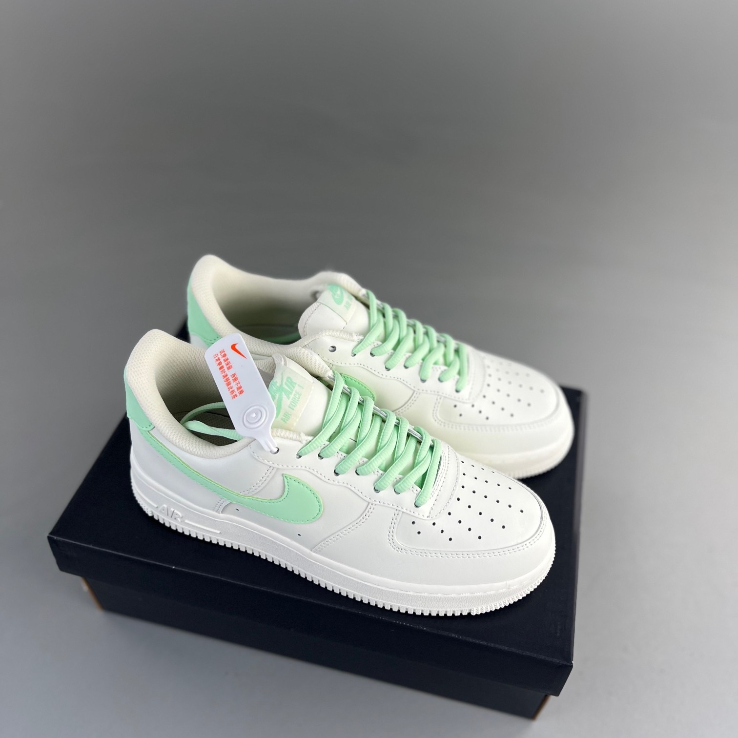 나이키 에어포스 1 로우 '07 CQ5059-223