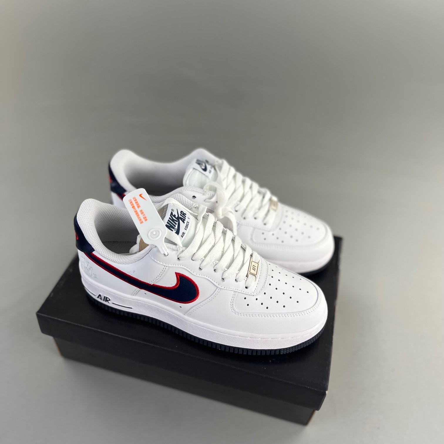 나이키 에어 포스 1 '07 화이트 옵시디언 Nike Air Force 1 '07 White Obsidian FJ0710-100 NPC20125
