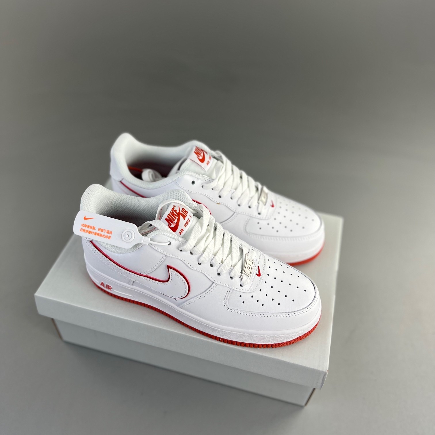 나이키 에어포스 1 ’07 화이트 피칸테 레드 Nike Air Force 1 ’07 White Picante Red DV0788-102