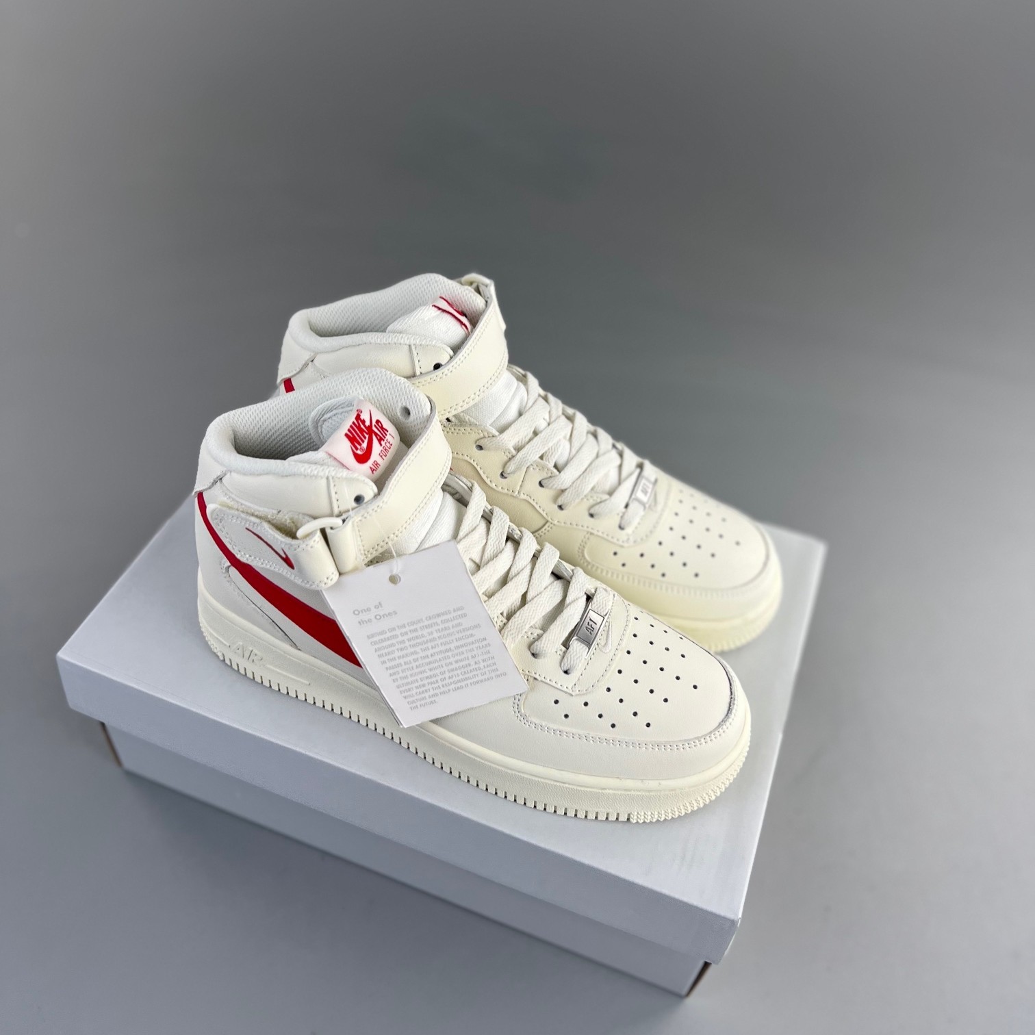나이키 에어포스 1 미드 새일 유니버시티 레드 Nike Air Force 1 Mid Sail University Red 315123-126
