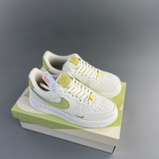 NIke Air Force 1 '07 MN5696-109