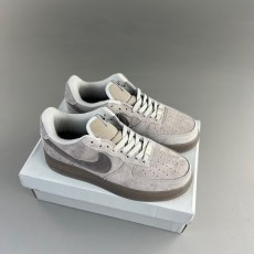 Reigning Champ x Nike Air Force 1 '07 AA1117-900