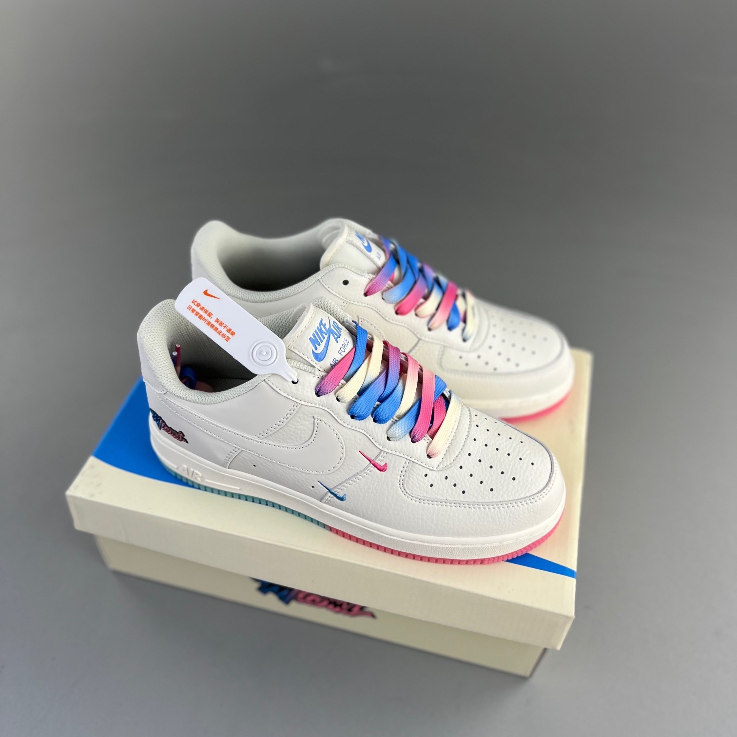 Nike Air Force 1 Low '07 KU0902-112