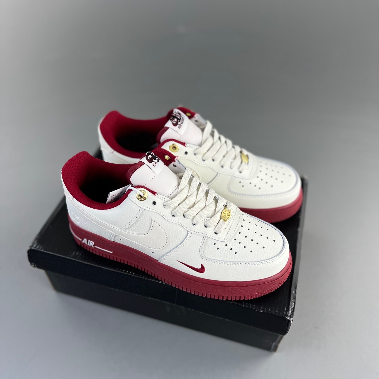 Nike Air Force1 DQ7658-101