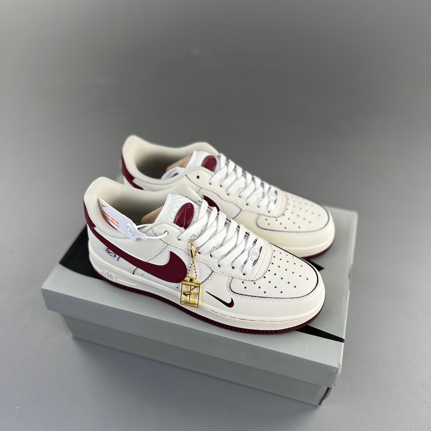 Nike Air Force 1 Low FB1839-215