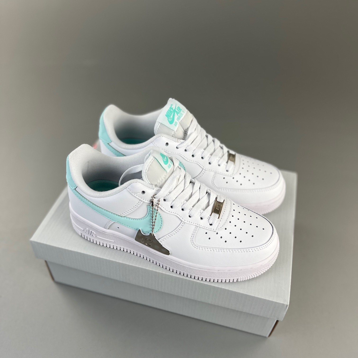 나이키 에어포스 1 '07 로우 화이트 워시드 틸 Nike Air Force 1 '07 Low White Washed Teal DD8959-101
