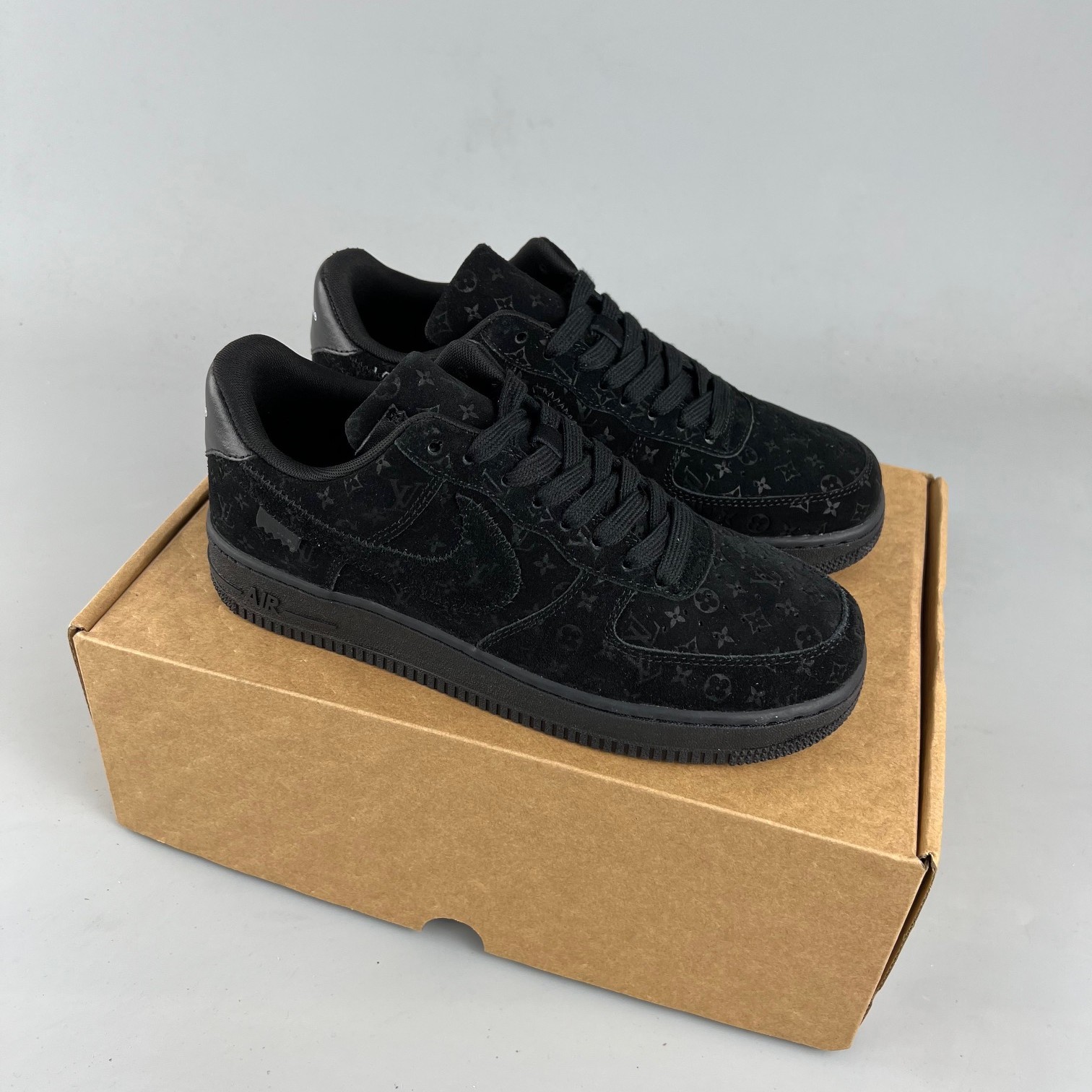 Lv x Nike Air Force 1 Low NPC20324