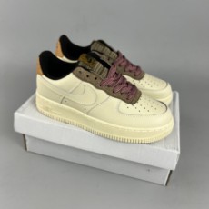 나이키 에어포스 1 '07 LV8 로우 파슬 Nike Air Force 1 '07 LV8 Low Fossil CK4363-200