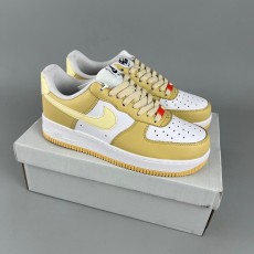 나이키 에어포스 1 '07 화이트 라탄 Nike Air Force 1 '07 White Rattan DZ2771-211