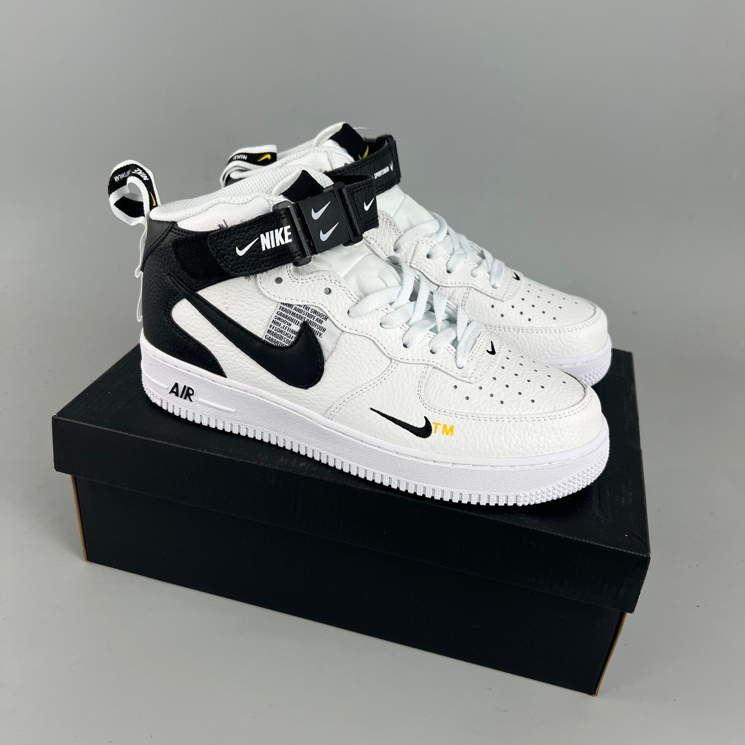 Nike Air Force 1 Utility White BLACK AJ7747-100
