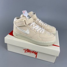 나이키 x 스투시 에어포스 1 '07 미드 SP 파슬 Nike x Stussy Air Force 1 '07 Mid SP Fossil DJ7841-200