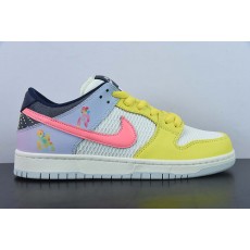 Nk SB Dunk Low “Be True dx5933-900