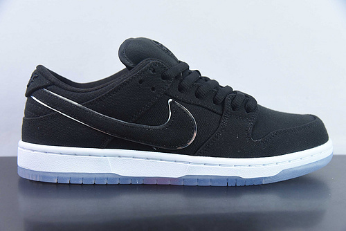 Carhartt x Nike SB Dunk Low FN4193-013