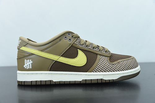 ZS ndefeated x Nike SB Dunk Low DH3061-200