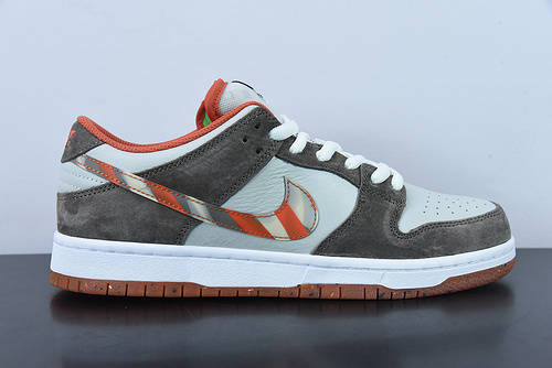 Crushed Skate Shop x Nike SB Dunk Low DH7782-001