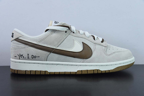 나이키 덩크로우 줌 Nike SB Dunk Low Zoom DO9457-108