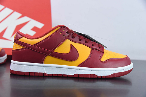 나이키 덩크 로우 레트로 챔피언쉽 골드 Nike SB Dunk Low  Gold DD1391-701