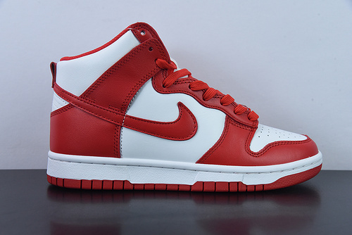 나이키 덩크 하이 레트로 챔피언쉽 화이트 앤 레드 Nike SB Dunk High Championship White and Red DD1399-106