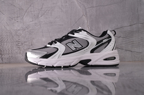 뉴발란스 530 실버 블랙 New Balance 530 Silver Black MR530USX