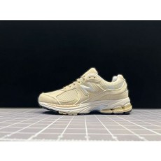 뉴발란스 2002 New Balance 2002 ML2002R2