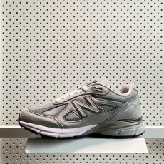 뉴발란스 M990GL4