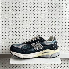뉴발란스 M990TE3