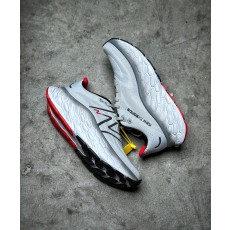 뉴발란스 프레쉬폼 X 모어 v4 New Balalnce Fresh Foam X More v4 NWB250027