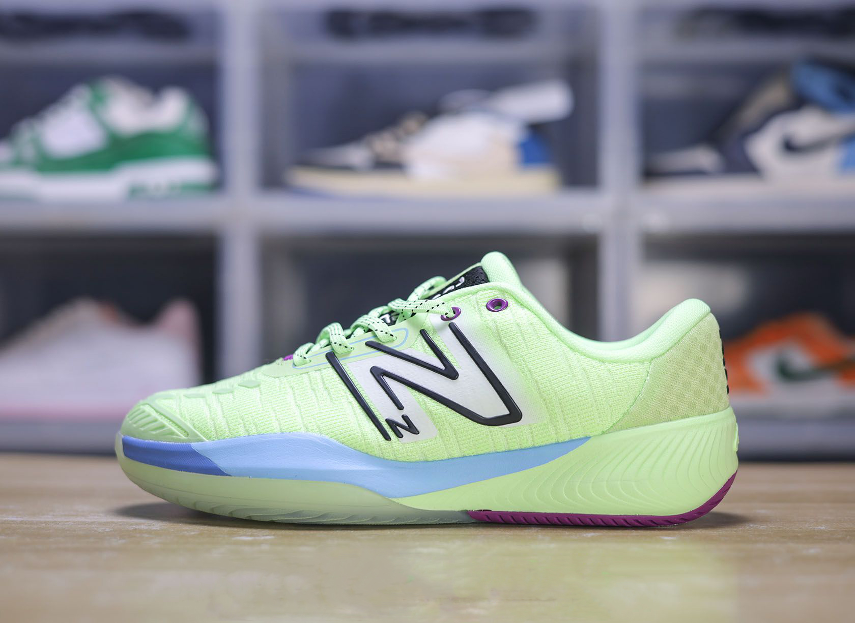 뉴발란스 퓨어셀 996V5 New Balance FuelCell 996V5  NWB250017
