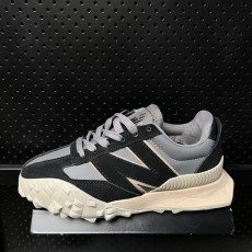뉴발란스 XC-72 블랙 캐슬락 New Balance XC-72 Black Castlerock UXC72MB
