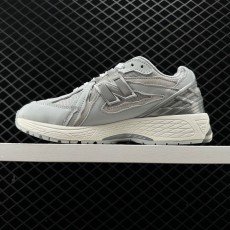 뉴발란스 New Balance 1906 NWB220002