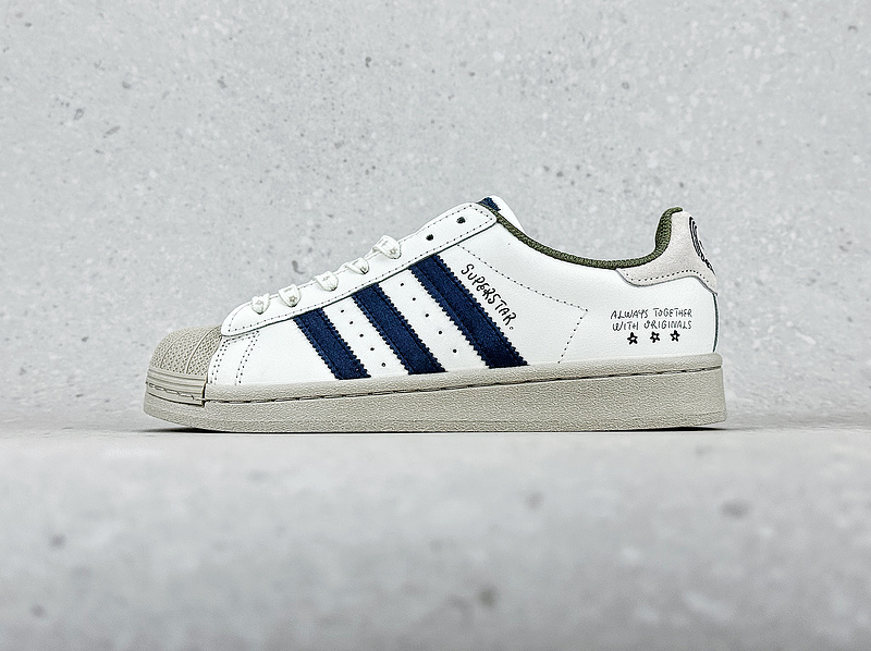 아디다스 슈퍼스타 ADIDAS SUPERSTAR IG3852