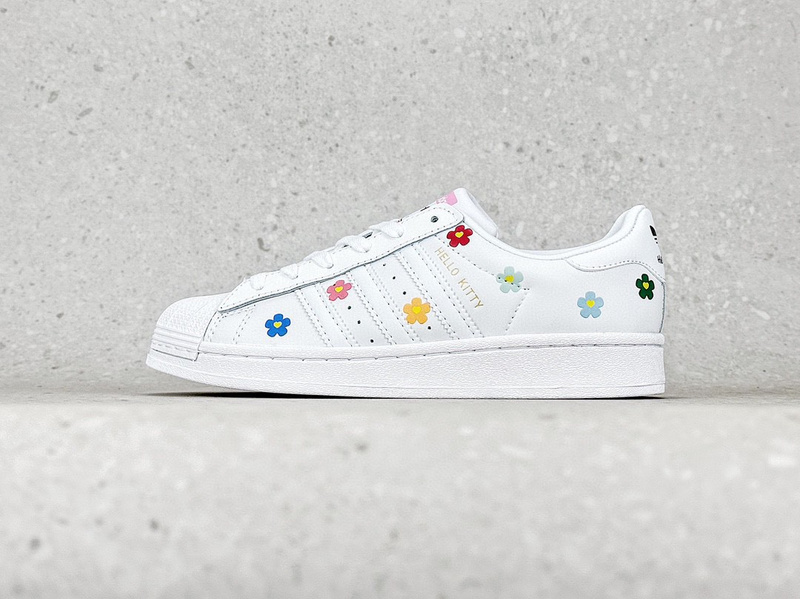아디다스 슈퍼스타 ADIDAS SUPERSTAR ID7279