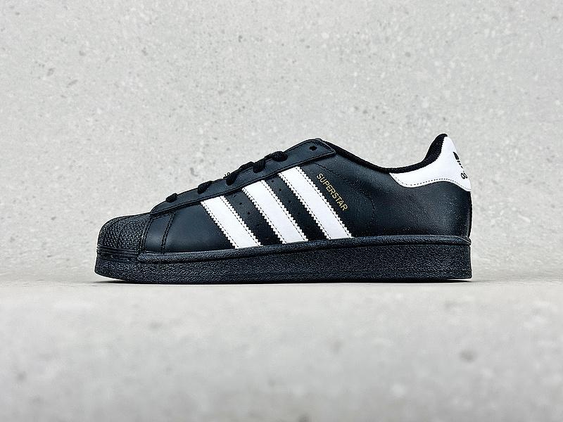 아디다스 슈퍼스타 ADIDAS  SUPERSTAR B23642