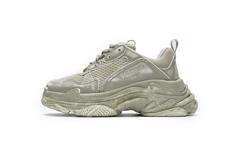 발렌시아가 Triple S Beige BLG 10109