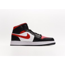 나이키 조던 1 미드 블랙 파이어 레드 Jordan 1 Mid Black Fire Red 554724-079