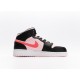 조던 1 미드 블랙 핑크 크림슨 (GS) Jordan 1 Mid Black Pink Crimson 554725-604