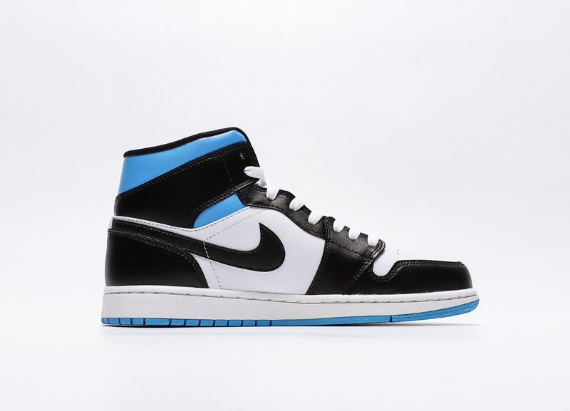 나이키 조던 1 미드 화이트 블랙 유니버시티 블루 (W) Jordan 1 Mid White Black University Blue BQ6472-102