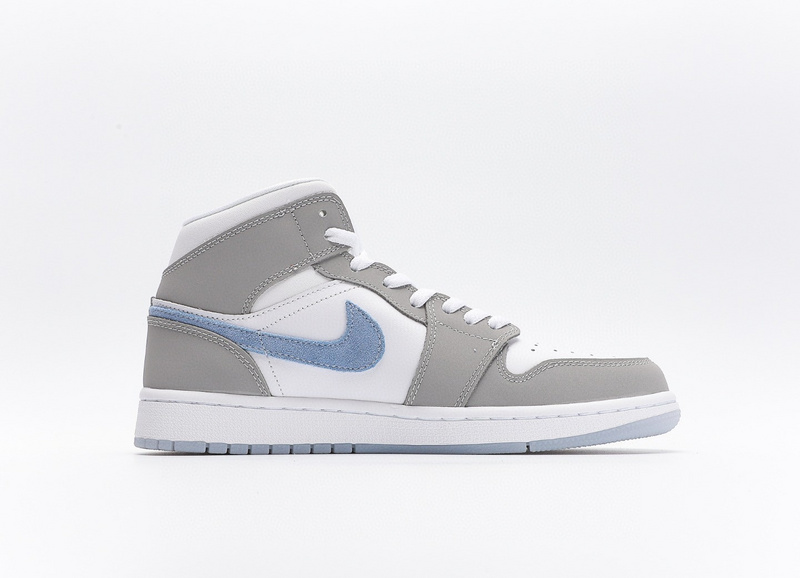 나이키 조던 1 미드 울프 그레이 (W) Jordan 1 Mid Wolf Grey BQ6472-105