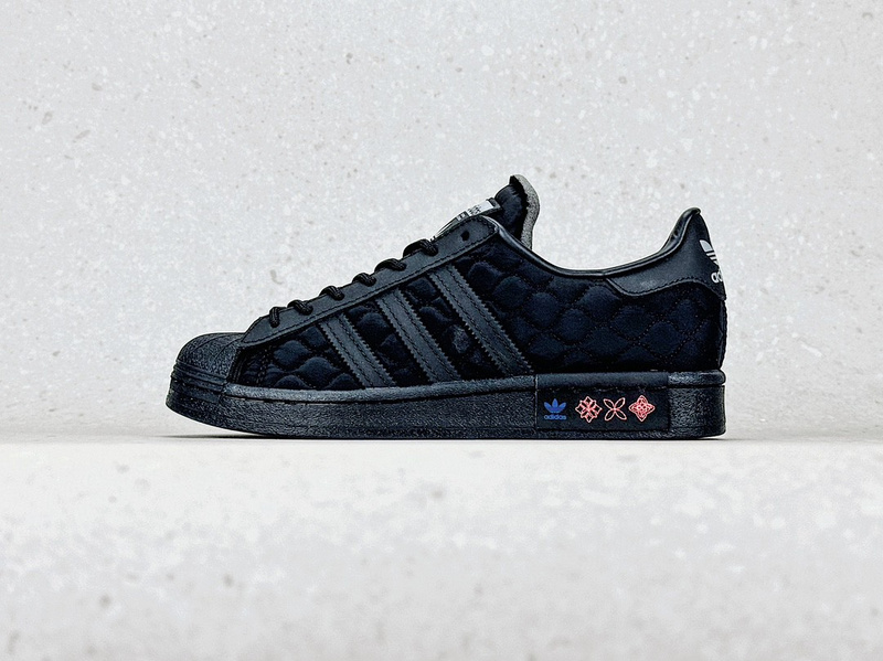 아디다스 슈퍼스타 ADIDAS  SUPERSTAR GX8826