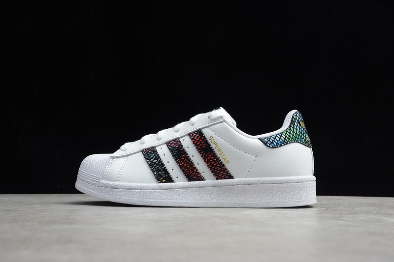 아디다스 슈퍼스타 ADIDAS  SUPERSTAR FW3692