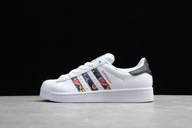 아디다스 슈퍼스타 ADIDAS  SUPERSTAR EF148015