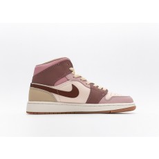 나이키 조던 1 미드 Jordan 1  Mid DO7440-821