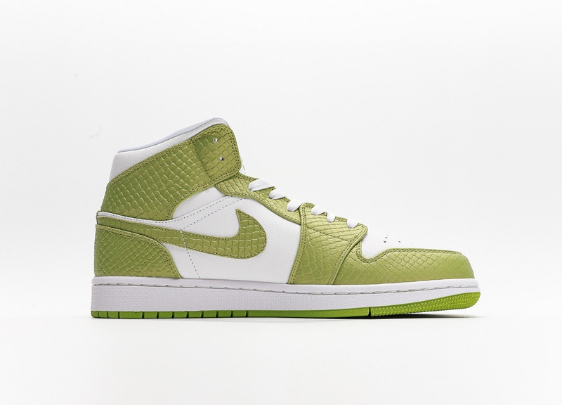 나이키 조던 1 미드 SE 비비드 그린 (W) Jordan 1 Mid SE Vivid Green DV2959-113