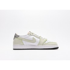 나이키 조던 1 로우 OG 고스트 그린 Jordan 1 Low OG Ghost Green DM7837-103